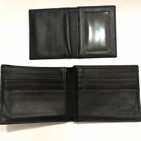 TUMI Men’s Delta RFID Global Removable Passcase ID Wallet Leather Black - Picture 12 of 16